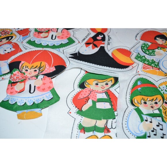 Vtg CUT & SEW Fabric Panels CUT  See Photos circus cute children etc... - Picture 5 of 9